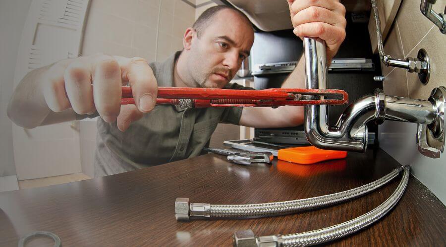 Local expert plumbing services in Manitou, KY